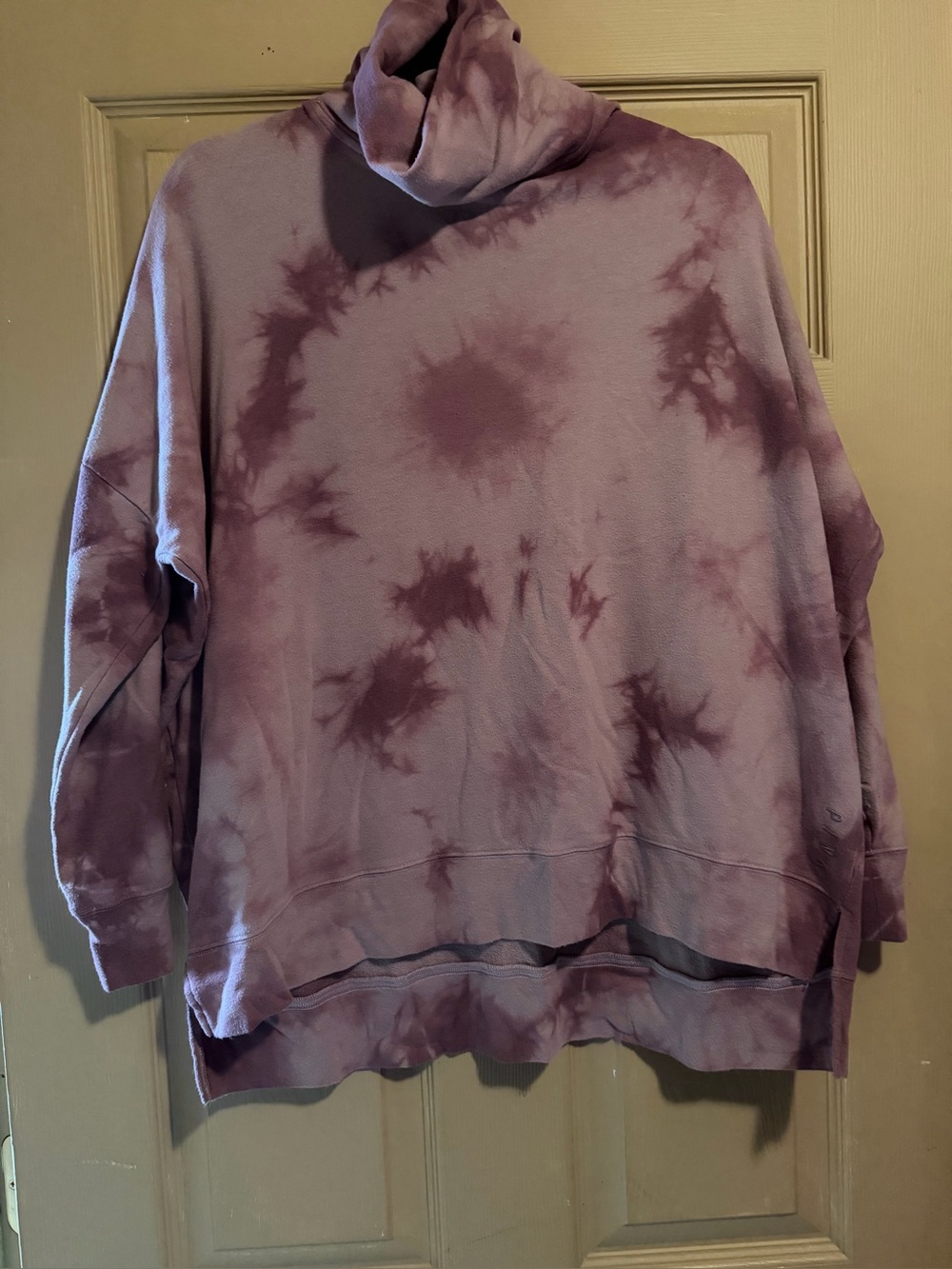 Women’s PINK crop turtleneck size XS